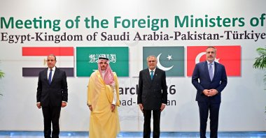 Pakistan's Foreign Minister Ishaq Dar (2R) poses for a photograph with his counterparts Türkiye's Hakan Fidan (R), Saudi Arabia's Faisal bin Farhan (2L) and Egypt's Badr Abdelatty before their meeting at the Foreign Ministry office in Islamabad, Pakistan, March 29, 2026. (AFP Photo)