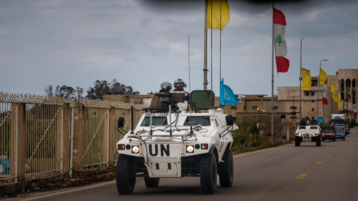 A UNIFIL convoy drives near the city of Tyre, Lebanon, March 23, 2026. (AFP Photo)