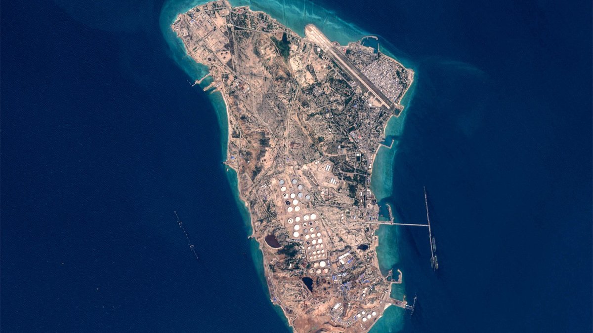 A satellite view of Iran's Kharg Island, which hosts the country’s main crude export terminal, about 30 kilometers south of mainland Iran, March 17, 2026. (AFP Photo)