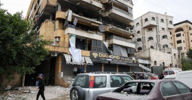 A man walks at the site of a damaged building following a targeted Israeli strike, Beirut, Lebanon, March 30, 2026. (Reuters Photo)