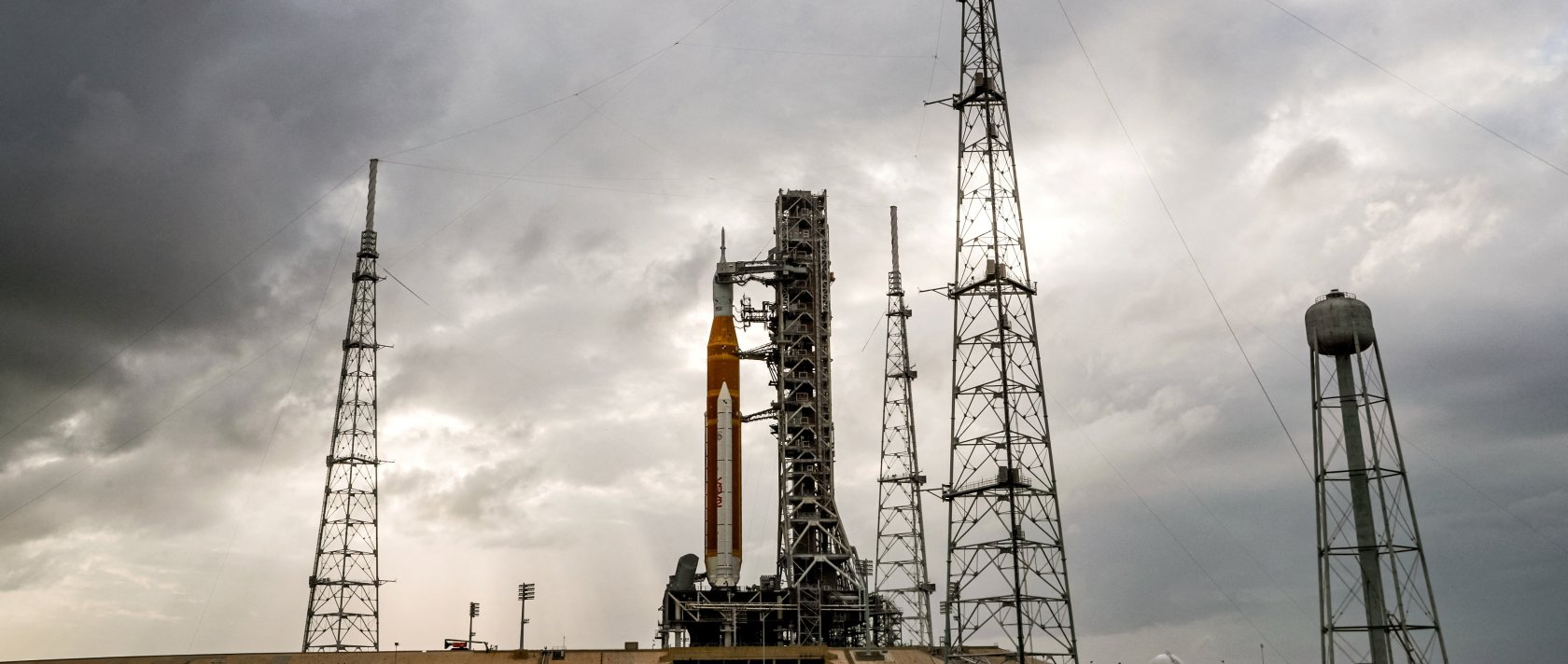 NASA's next-generation moon rocket, the Space Launch System (SLS) rocket with the Orion crew capsule, on Pad 39B ahead of the Artemis II mission launch at the Kennedy Space Center in Cape Canaveral, Florida, U.S., March 29, 2026. (Reuters Photo)