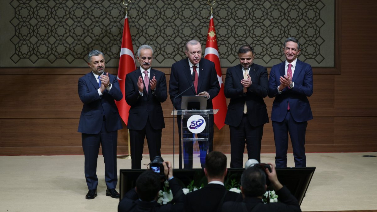 President Recep Tayyip Erdoğan (C) attends the "Strong Türkiye in Communications with 5G" event, Ankara, Türkiye, March 31, 2026. (AA Photo)
