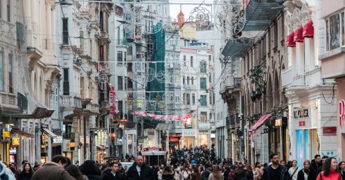 People walk along the popular Istiklal Street, Istanbul, Türkiye, Feb. 22, 2026. (Shutterstock Photo)