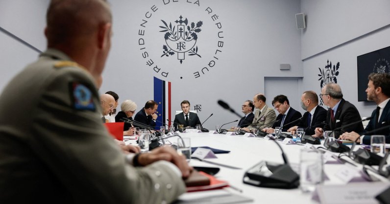 French President Emmanuel Macron (C) holds a meeting of France's defense and security council on the situation in the Middle East, at the Elysee Palace in Paris, France, March 17, 2026. (EPA Photo)
