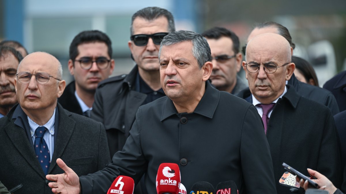 CHP Chair Özgür Özel speaks to journalists, Istanbul, Türkiye, March 30, 2026. (AA Photo)