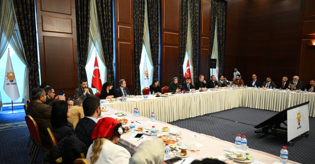 
A view of the AK Party's meeting with the representatives of the Romani community, Ankara, Türkiye, April 1, 2026. (AA Photo)

