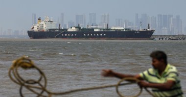 The Indian-flagged carrier Jag Vasant, carrying liquefied petroleum gas (LPG) via the Strait of Hormuz, arrives at Mumbai Port in Mumbai, India, April 1, 2026. (EPA Photo)