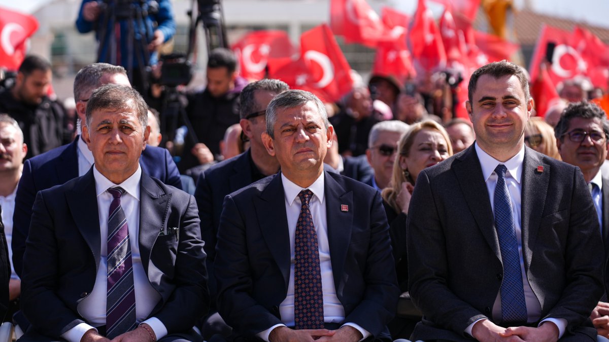 Turkish opposition CHP’s push for snap vote met with stony dismissal