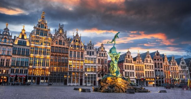Grote Markt at twilight, Antwerp, Belgium. (Shutterstock Photo)