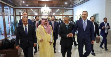 Foreign Ministers Badr Abdelatty of Egypt, Prince Faisal bin Farhan Al Saud of Saudi Arabia, Ishaq Dar of Pakistan and Hakan Fidan of Türkiye meet to discuss regional de-escalation, amid the U.S.-Israel conflict with Iran, in Islamabad, Pakistan, March 29, 2026. (Reuters Photo)