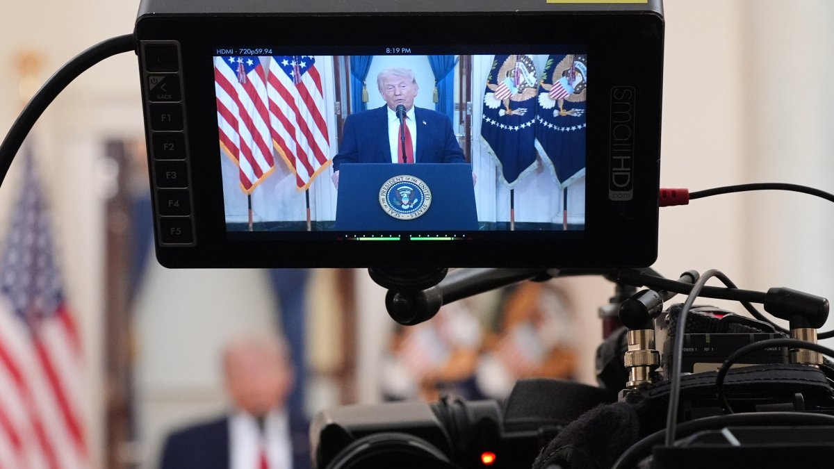 U.S. President Donald Trump speaks about the Iran war from the Cross Hall in the White House, Washington, U.S., April 1, 2026. (EPA Photo)