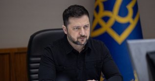 Ukraine’s President Volodymyr Zelenskyy speaks from Kyiv to EU leaders via video link during a roundtable of the EU Summit at the EU headquarters in Brussels, March 19, 2026. (AFP File Photo)