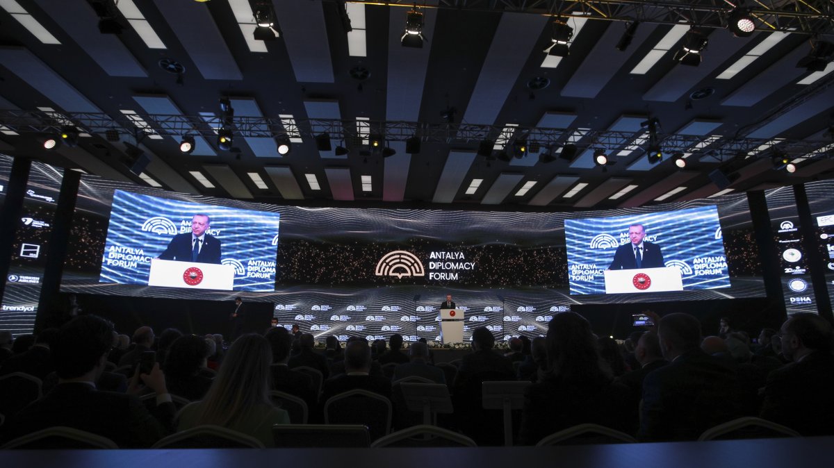 President Recep Tayyip Erdoğan speaks during the opening ceremony of the Antalya Diplomacy Forum, Antalya, Türkiye, March 11, 2022. (AP Photo)