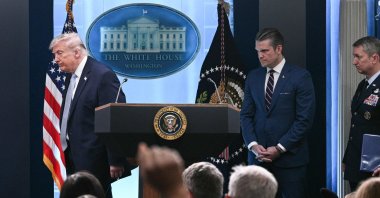 U.S. President Donald Trump, Secretary of Defense Pete Hegseth, and Chairman of the Joint Chiefs of Staff General Dan Caine depart after speaking about the conflict in Iran in the James S. Brady Press Briefing Room of the White House, April 6, 2026, in Washington, D.C. (AFP Photo)