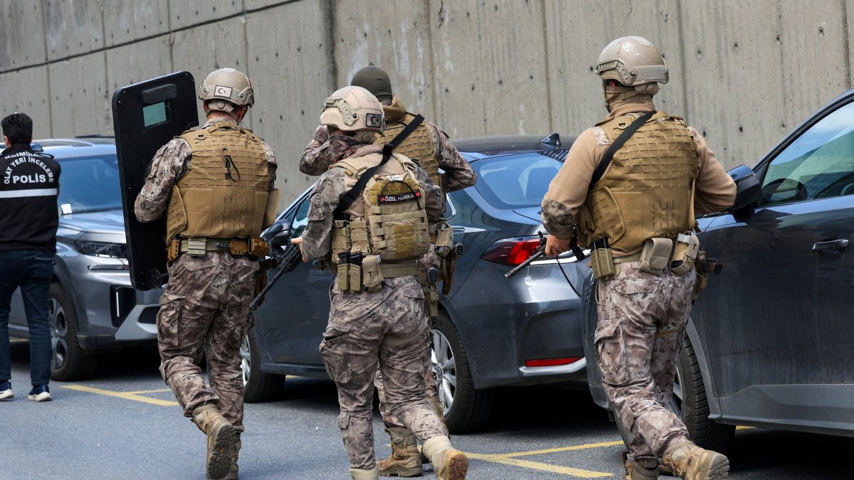 Türkiye detains 198 Daesh suspects after armed attack in Istanbul