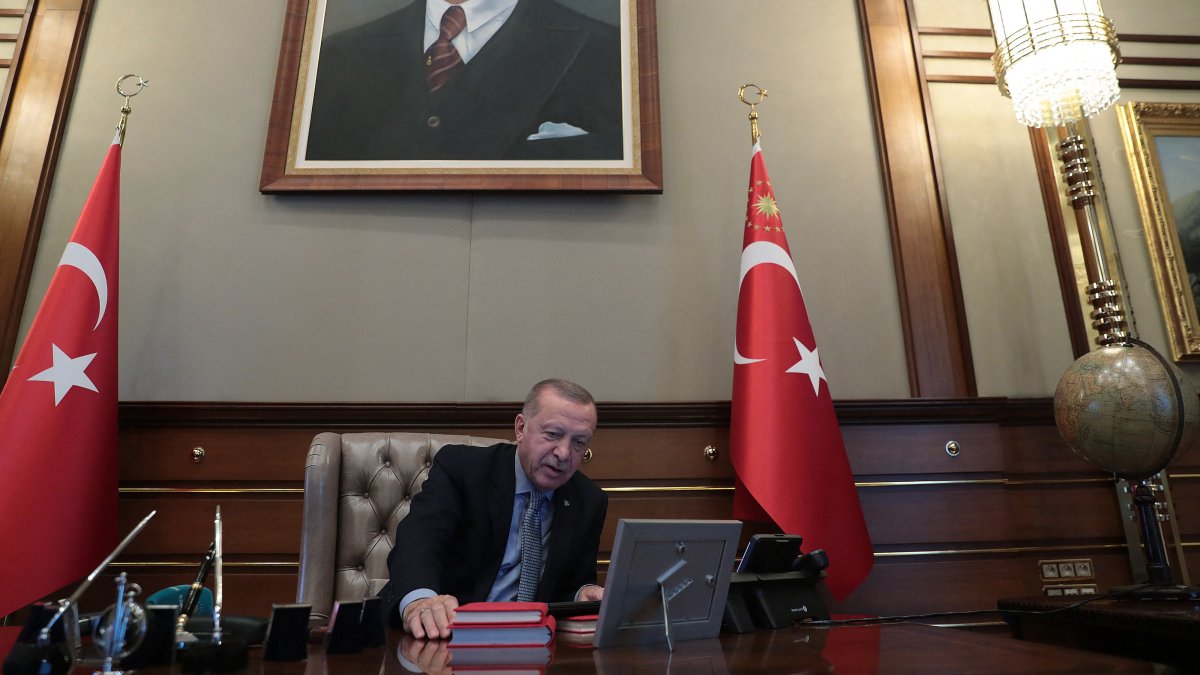 President Recep Tayyip Erdogan speaking on the phone at the Presidential Complex in Ankara, Oct. 9, 2019. (AFP via Presidency, File Photo)