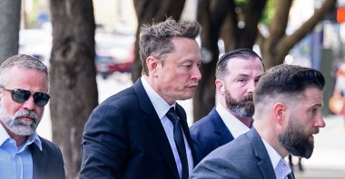 Elon Musk arrives at federal court for his trial in a civil case for allegedly manipulating Twitter's stock price before he purchased the company in 2022, San Francisco, California, U.S., March 4, 2026. (AFP Photo)