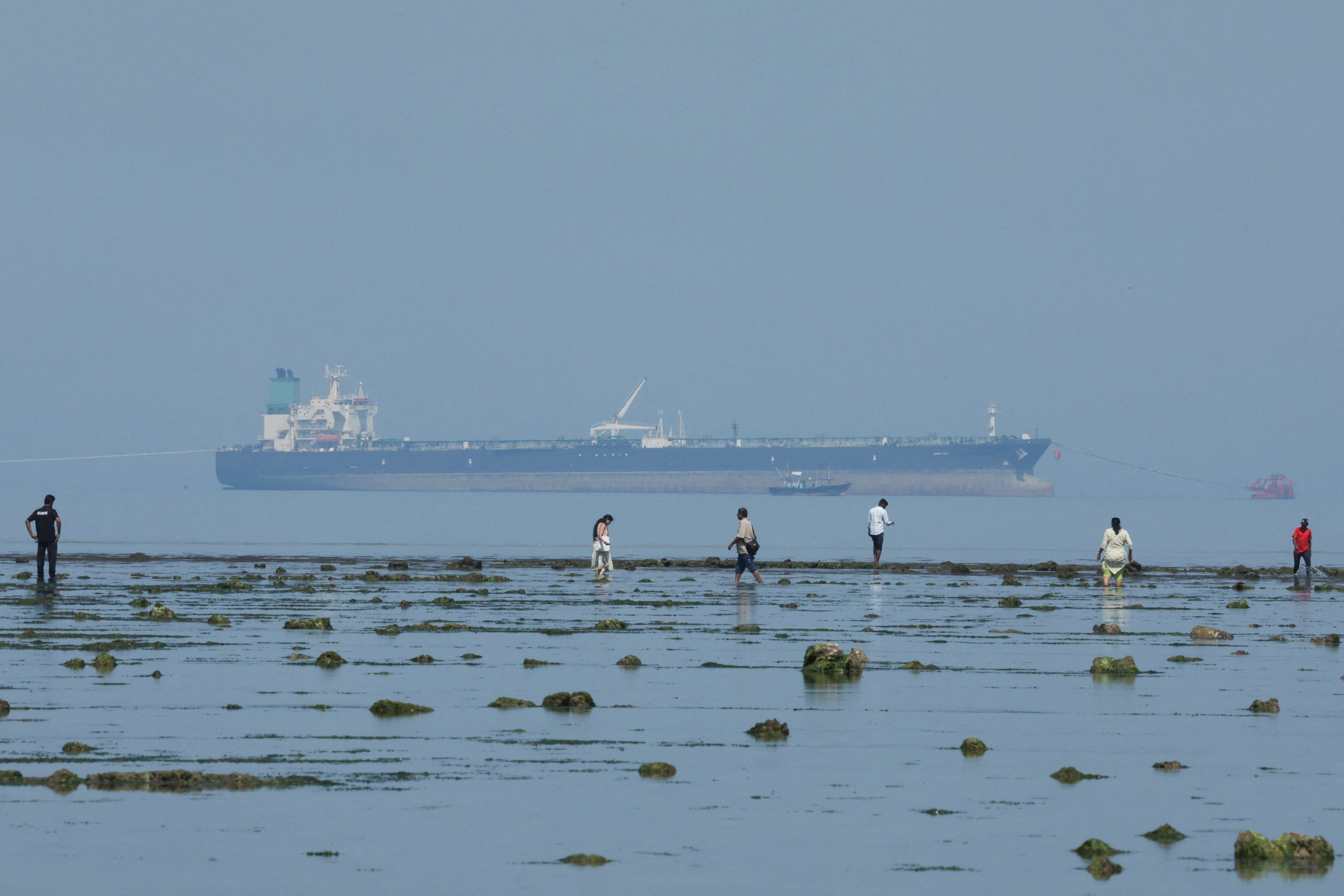 Russia’s main oil revenue doubles amid Iran war, calculations show