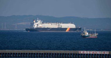 A liquefied natural gas (LNG) tanker sails through Tokyo Bay, Tokyo, Japan, April 8, 2026. (AFP Photo)