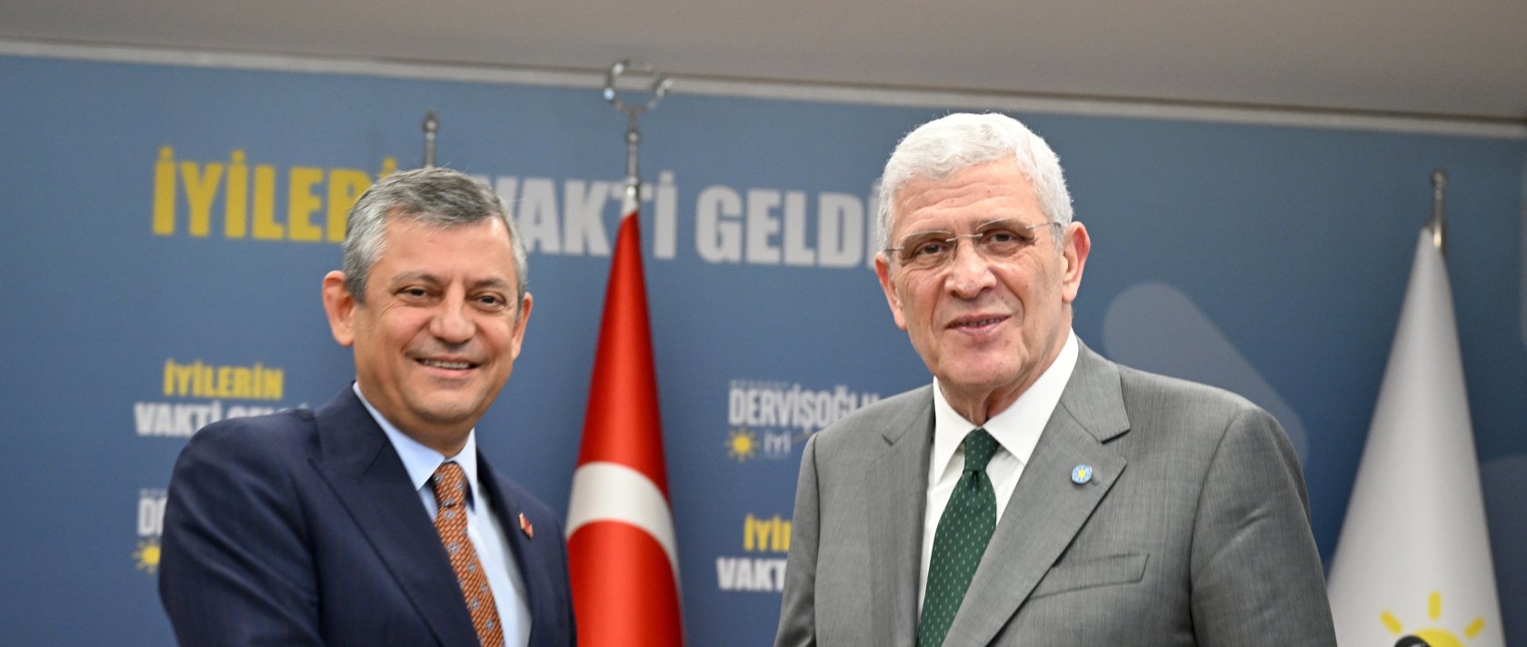 CHP Chair Özgür Özel (L) visits Good Party (IP) head Müsavat Dervişoğlu (R) at the IP's headquarters to discuss by-election debates, Ankara, Türkiye,  April 9, 2026. (AA Photo)