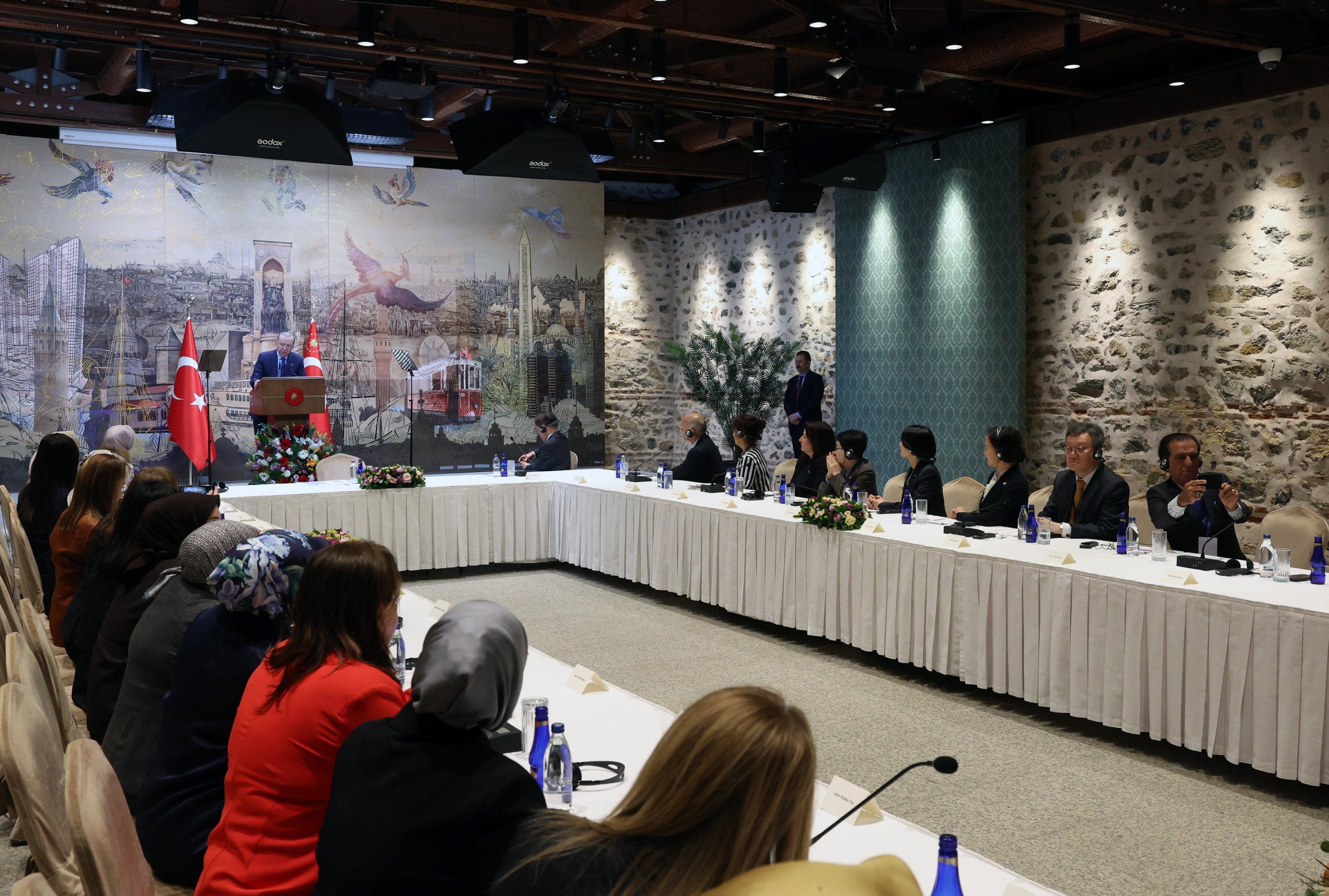 Israel killed 254 in Lebanon on day cease-fire declared, Erdoğan says