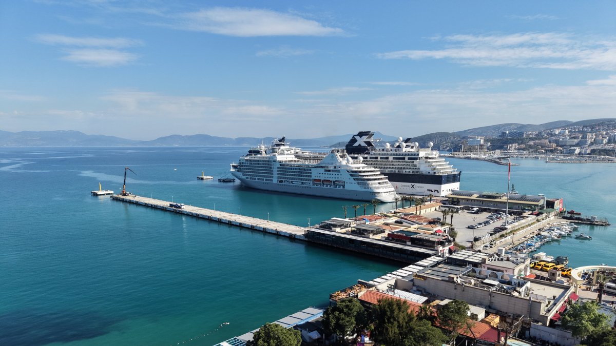 Cruise ships are docked at a port in the Aegean resort town of Kuşadası, Türkiye, Dec. 23, 2025. (AA Photo)