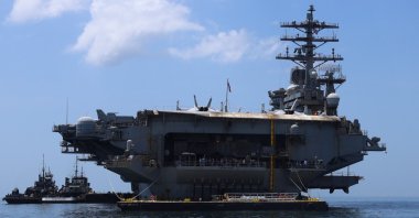 Nimitz-class aircraft carrier USS Nimitz (CVN 68) transits the Gulf of Panama, Panama, March 30, 2026. (EPA Photo)