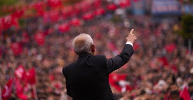 Then CHP Chair Kemal Kılıçdaroğlu addresses a rally, Tekirdağ, northwestern Türkiye, April 27, 2023. (AP Photo)