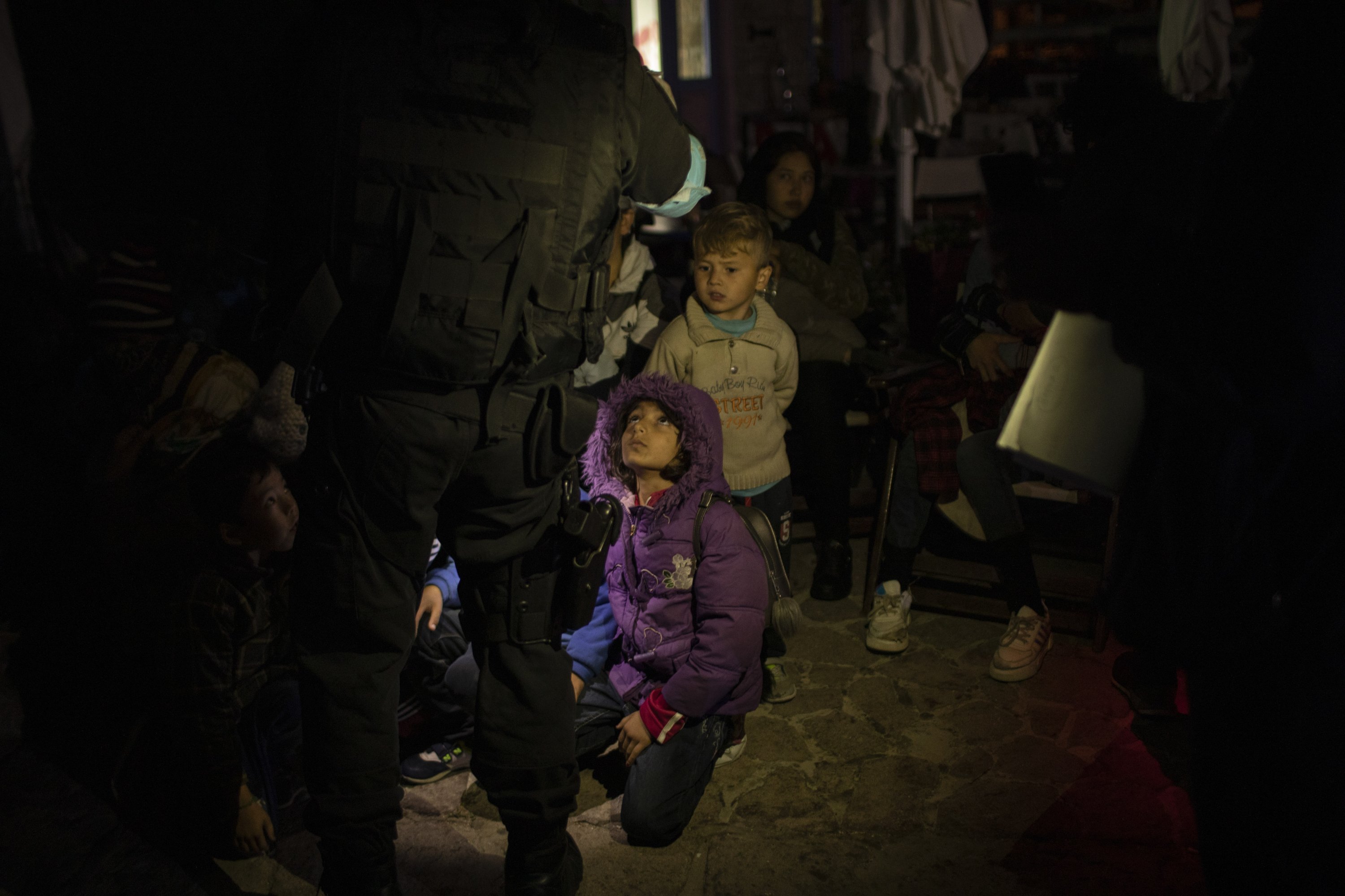 Greece using masked ‘mercenaries’ to push migrants back to Türkiye: BBC