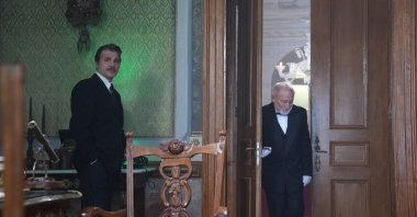 A scene from the filming of “The Creation of a Man” (“Bir Adam Yaratmak”), adapted from a play by Necip Fazıl Kısakürek. (Photo courtesy of Filimetre Media)