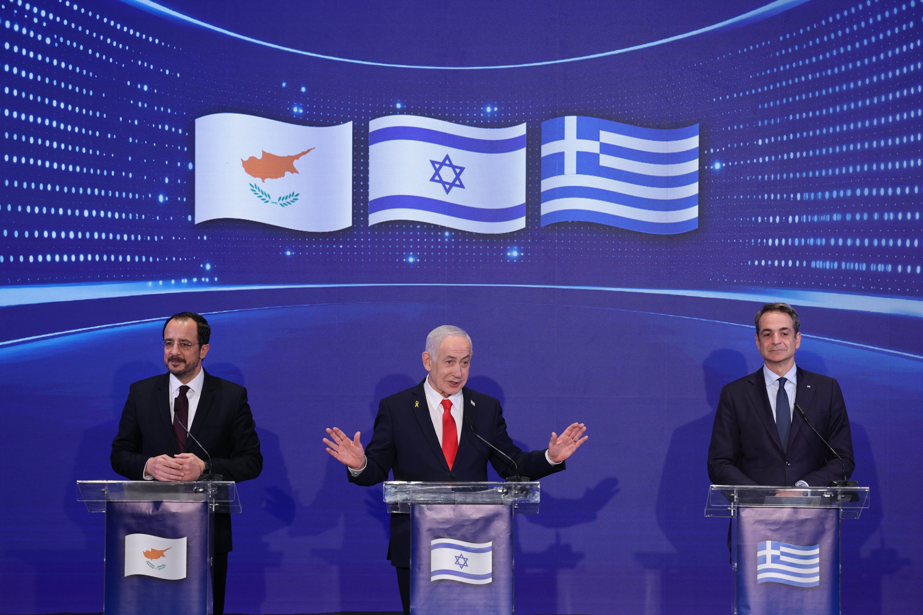 Will Israel’s plan of turning Greeks into proxy actors work?