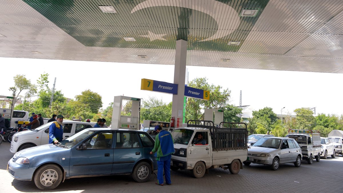 Saudi Arabia to provide $3B for Pakistan as UAE debt looms