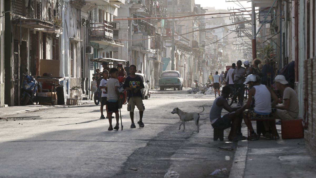 Children walk down a street in Havana, Cuba, April 9, 2026. (EPA Photo)