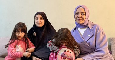 Daily Sabah columnist Hilal Kaplan (R) with Nadin and her twin daughters, Cairo, Egypt. (Courtesy of Hilal Kaplan)