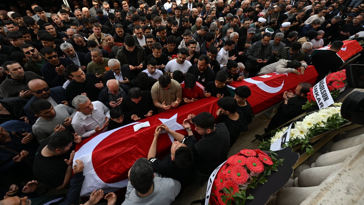 Mourners gather near the coffins of children killed in a shooting, Kahramanmaraş, Türkiye, April 16, 2026. (AA Photo)