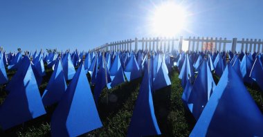 3,330 blue flags are displayed to honor those who lost their life to colon cancer during the second round of the Cologuard Classic 2026 at La Paloma Country Club, Tucson, Arizona, March 21, 2026 in Tucson, Arizona. (AFP File Photo)