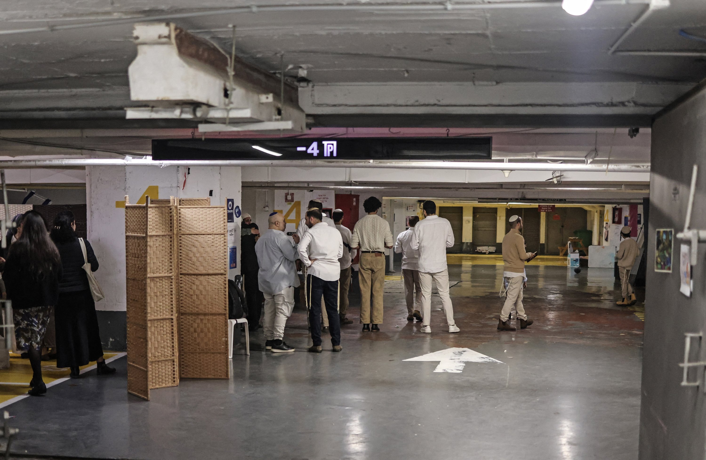 Israel’s aggression drives ‘shelter dining’ as war seeps into daily life