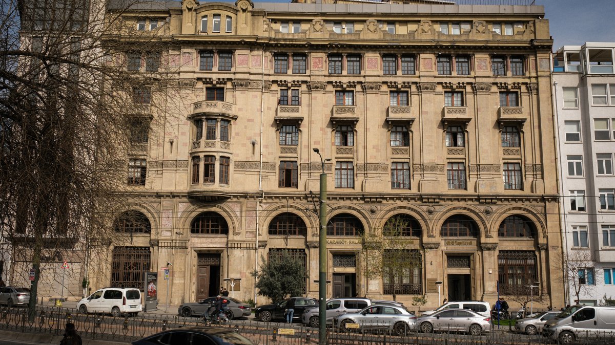 A general view of the historic Karaköy Palas. (Photo courtesy of Funda Karayel)