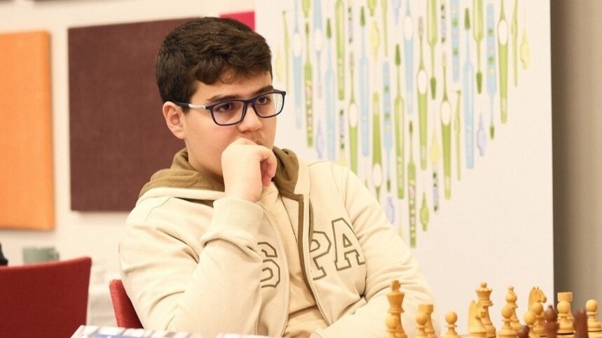 Turkish prodigy Erdoğmuş enters chess elite at 14