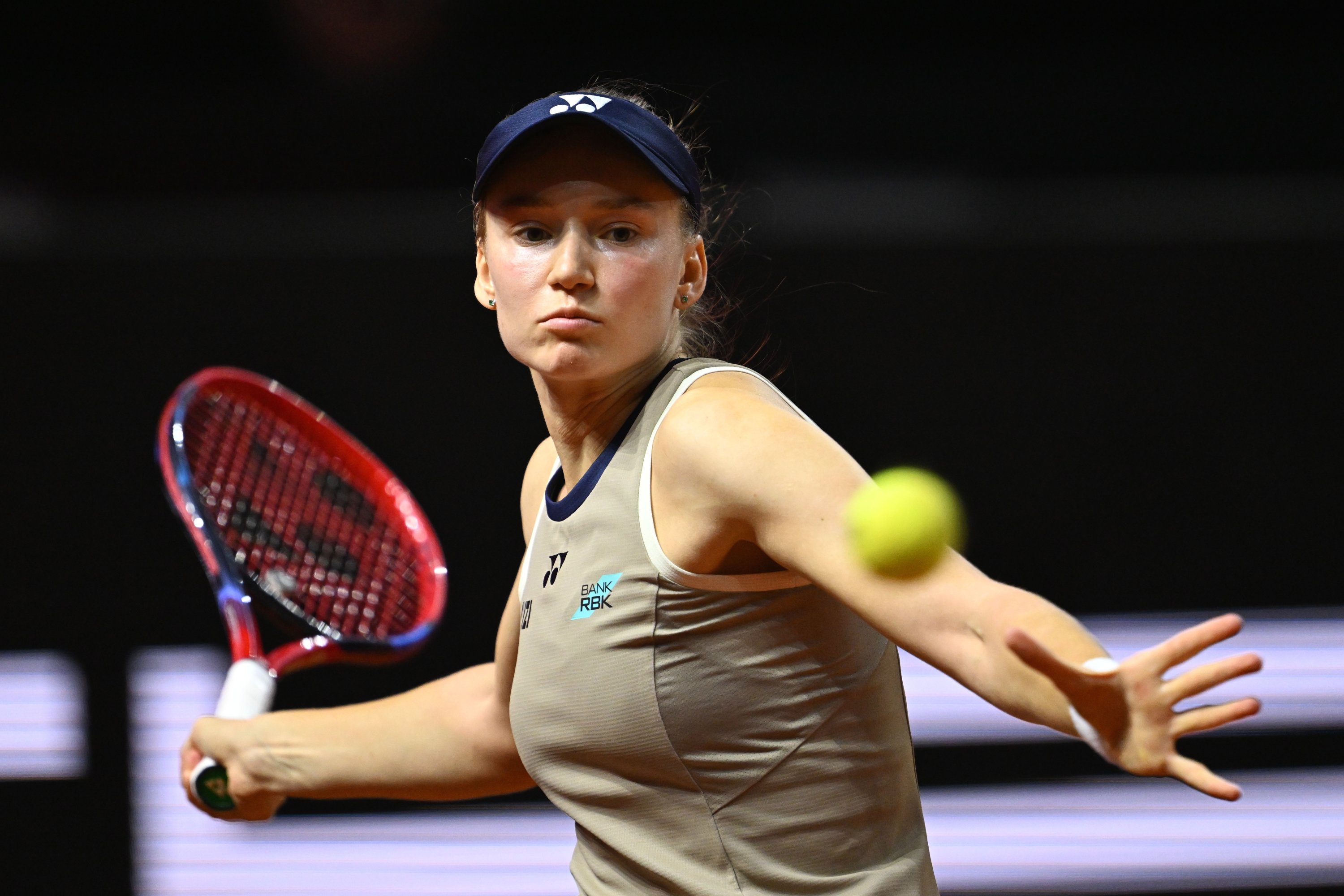 Top seed Rybakina thrashes Muchova to reclaim Stuttgart crown