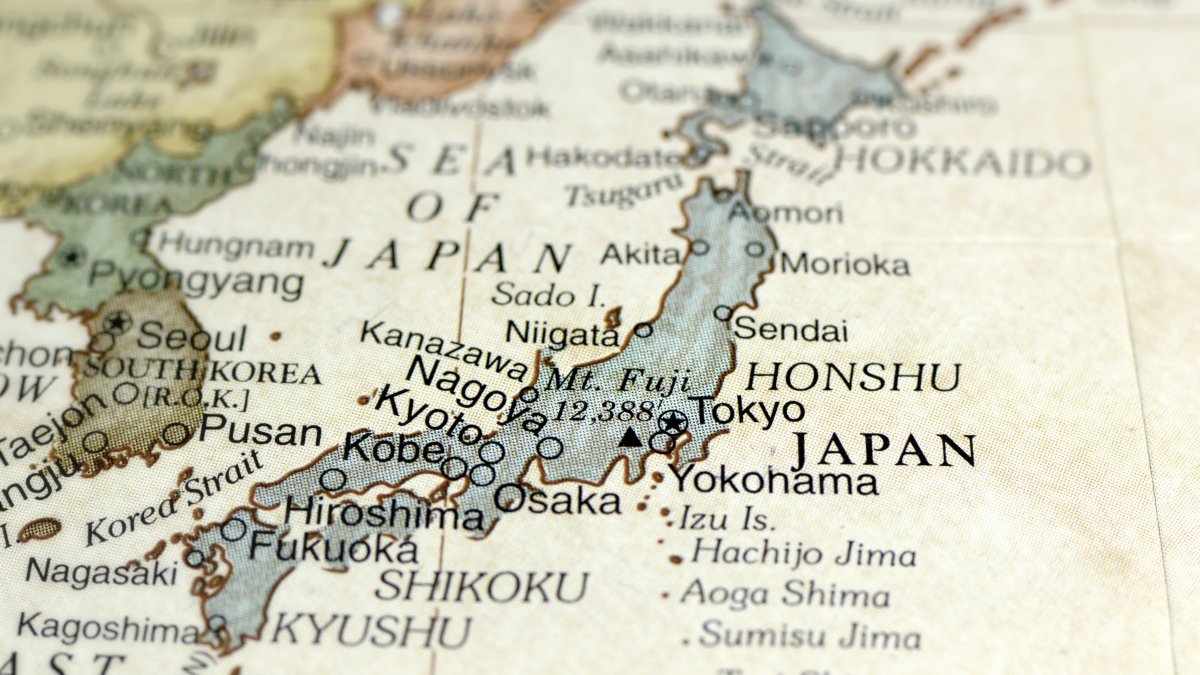 Japan gibt Tsunami-Warnung nach starkem Erdbeben der Stärke 7,4 heraus