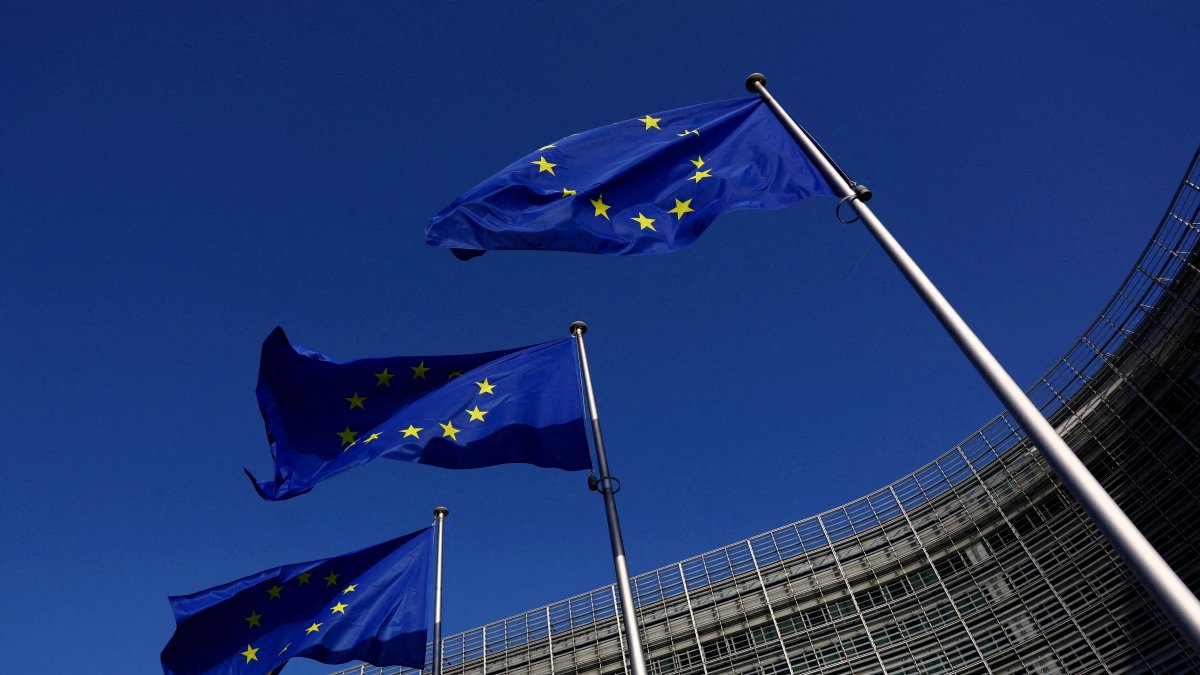 European Union flags flutter outside the European Commission headquarters in Brussels, Belgium, Feb. 26, 2026. (Reuters File Photo)