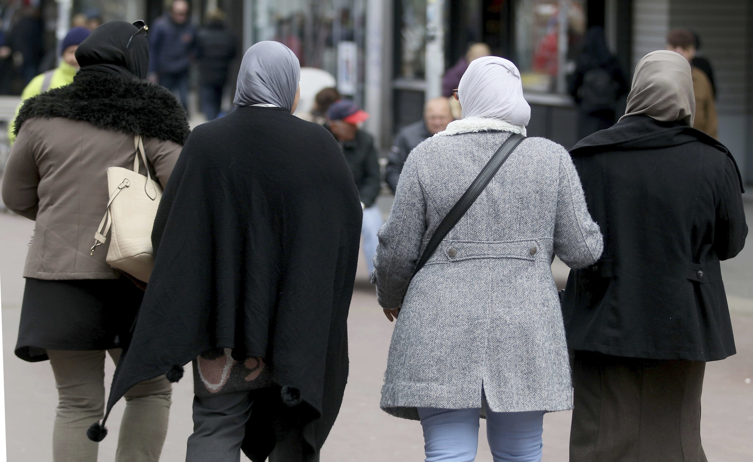 Austria headscarf ban for young girls ‘unconstitutional’ in legal opinion
