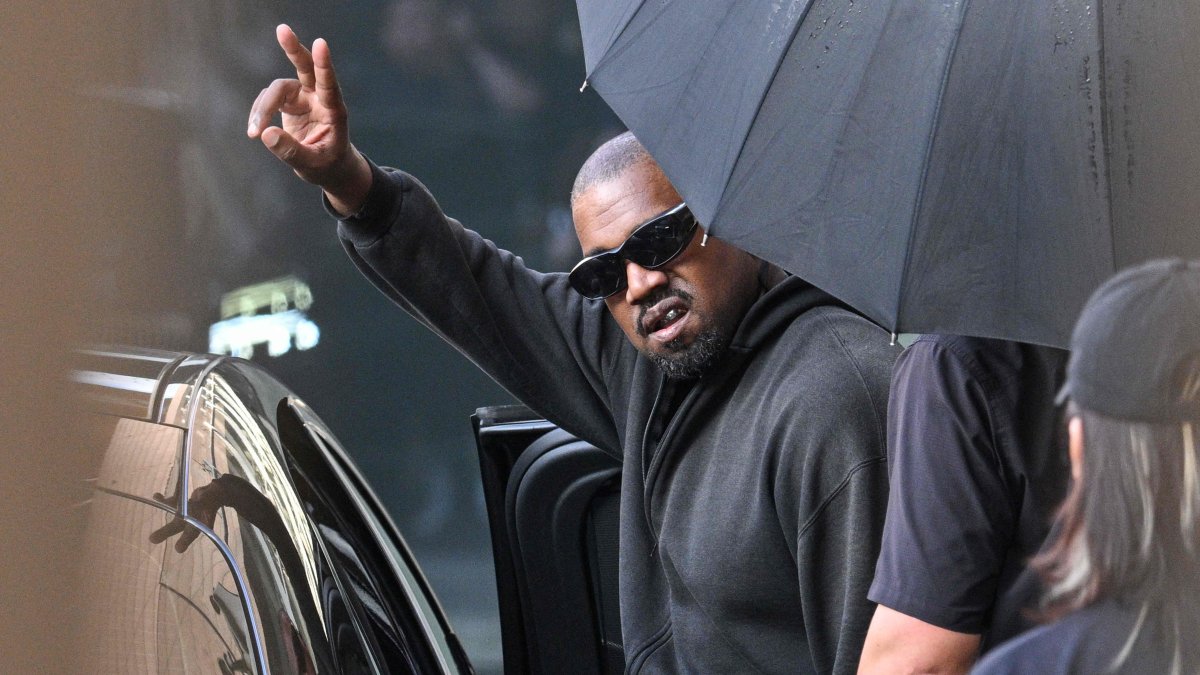 U.S. rapper and producer Kanye West gestures upon arriving at Shanghai Pudong International Airport, Shanghai, China, July 11, 2025. (AFP Photo)