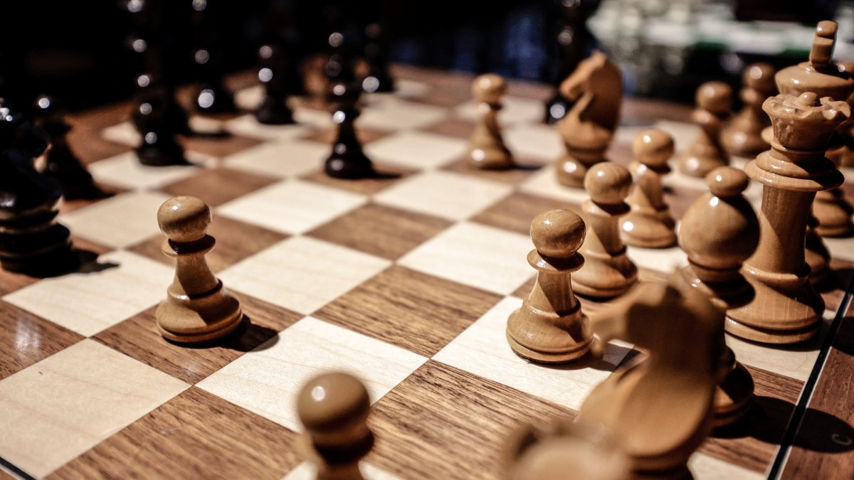 A chess board is pictured at the Blitz Society chess club in Paris, Aug. 13, 2025. (AFP File Photo)