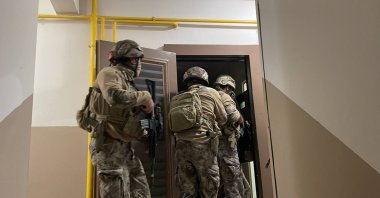 Turkish security forces are seen during an operation against the Revolutionary People’s Liberation Party/Front (DKHP-C), Mersin province, Türkiye, Nov. 11, 2023 (AA Photo)