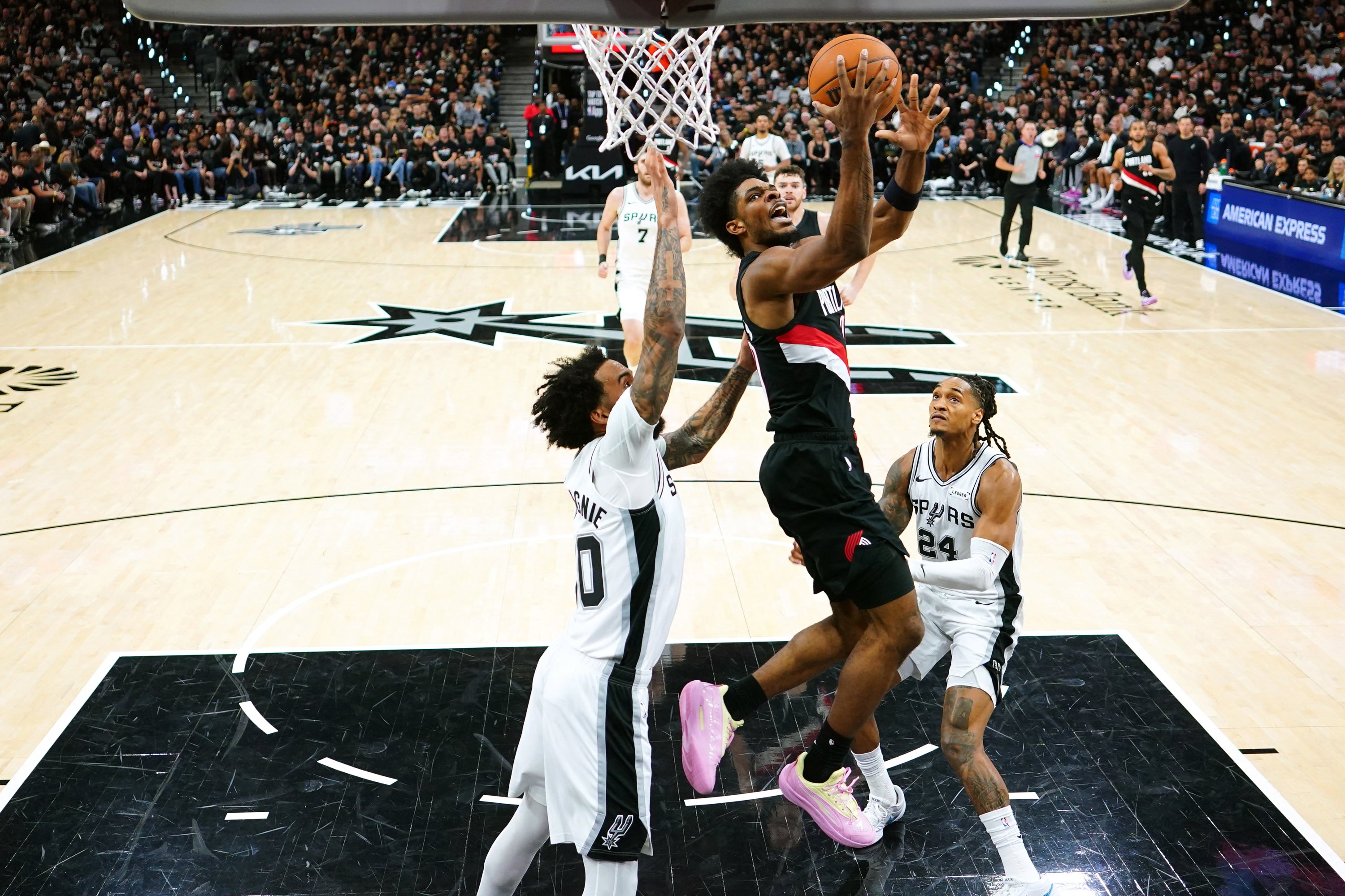 Blazers upset Spurs, Sixers level NBA playoff series with Celtics