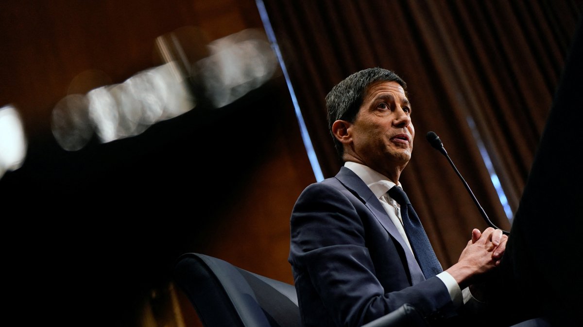 Kevin Warsh, U.S. President Donald Trump's nominee to be the next chair of the Federal Reserve, testifies before a Senate Banking Committee confirmation hearing, Washington, D.C., U.S., April 21, 2026. (Reuters Photo)