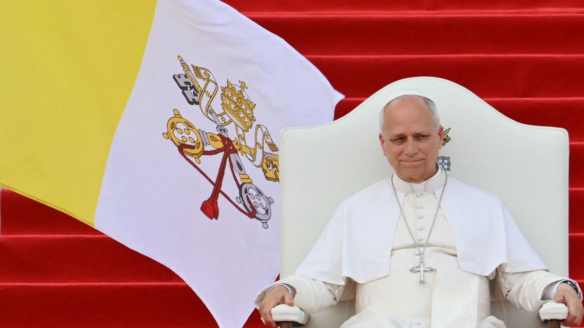 Pope Leo XIV meets with the World of Culture at the Leon XIV Campus of the National University, Malabo, Equatorial Guinea, April 21, 2026. (AFP)