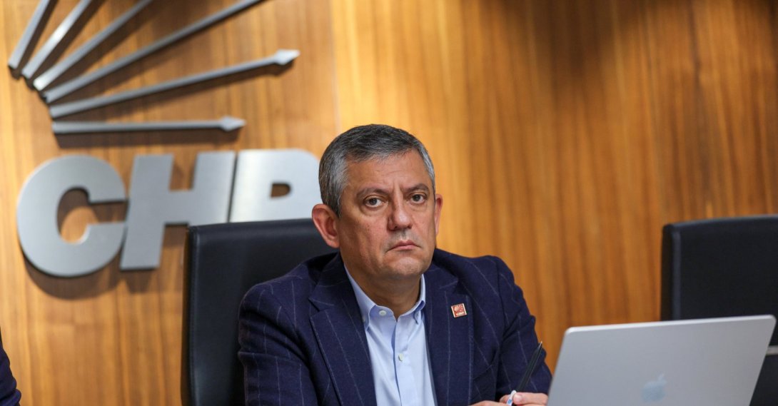 CHP Chair Özgür Özel attends the central administrative board meeting of his party, Istanbul, Türkiye, April 20, 2026. (AA Photo)